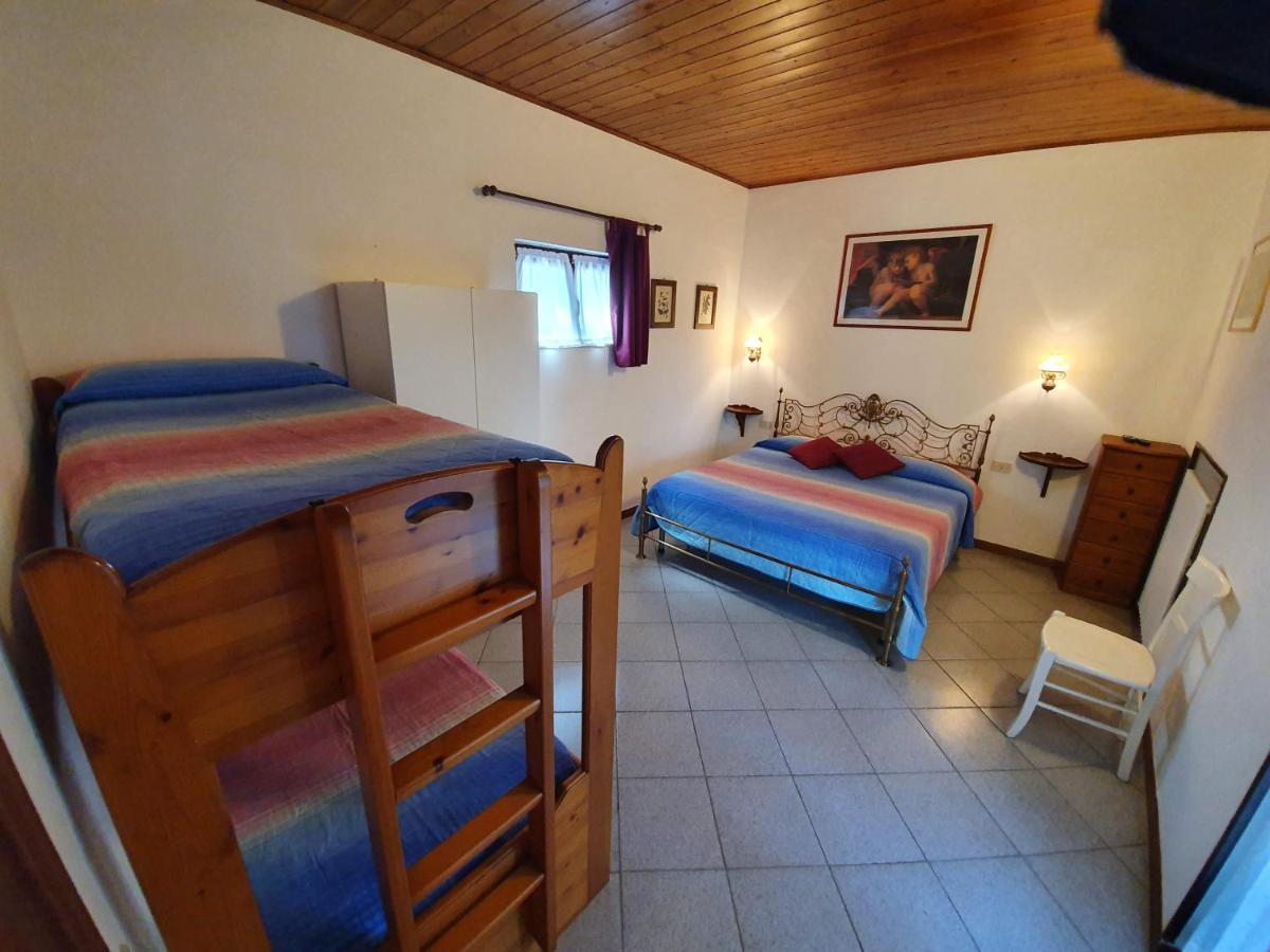 Agriturismo Il Burlino Apartments Lerma Eksteriør billede